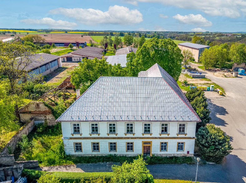 Zámek Velké Všelisy, Czech Republic (Czechia)